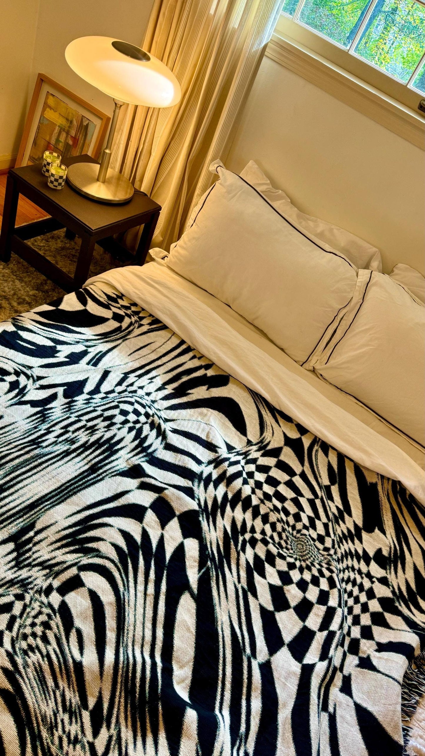 Visual Trip Woven Throw Blanket