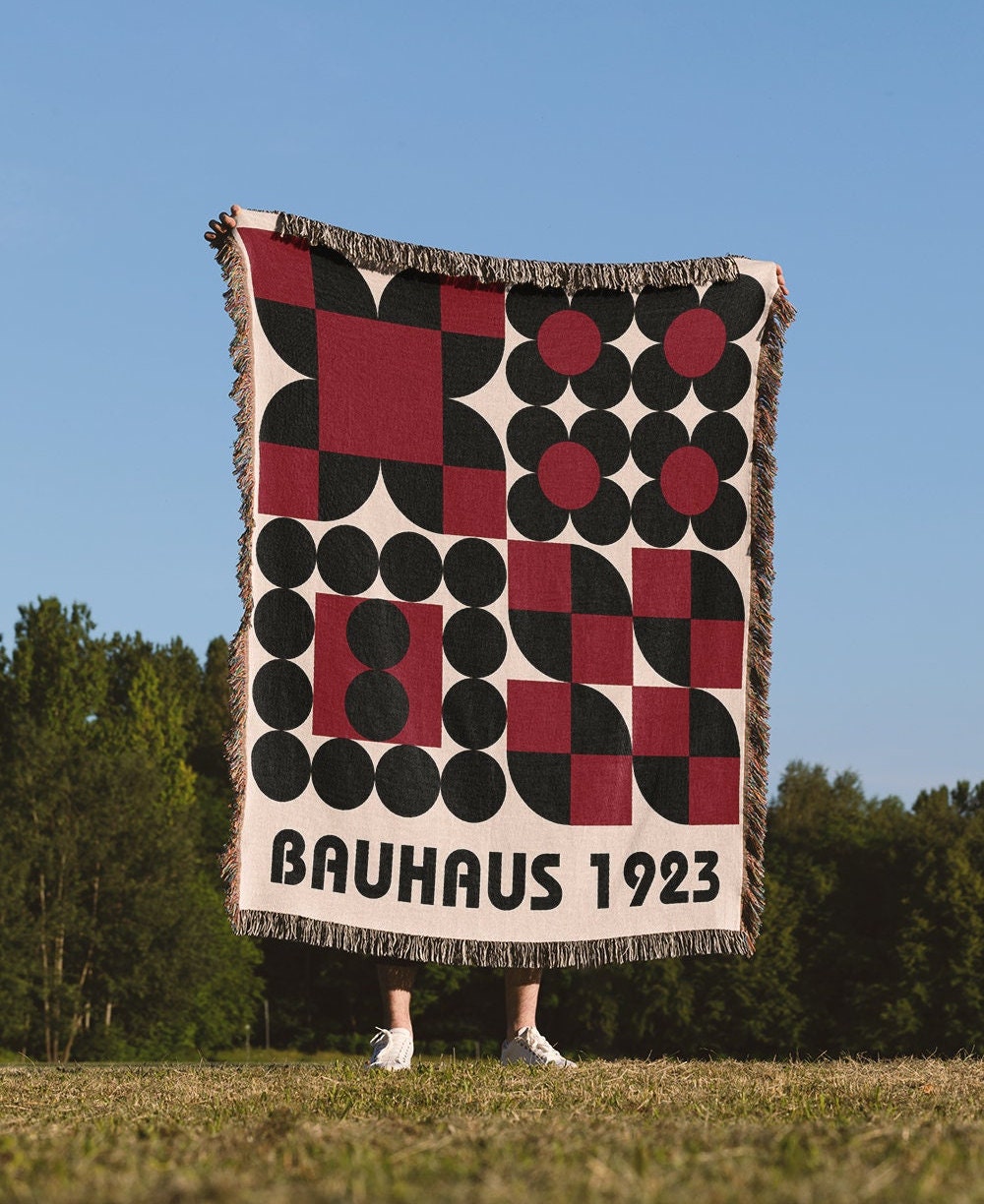 1923 Woven Throw Blanket
